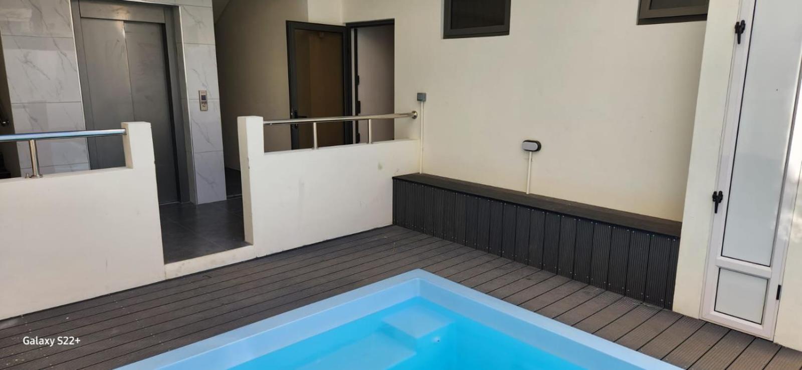 Nayuha Apt B Flic en Flac Exterior foto